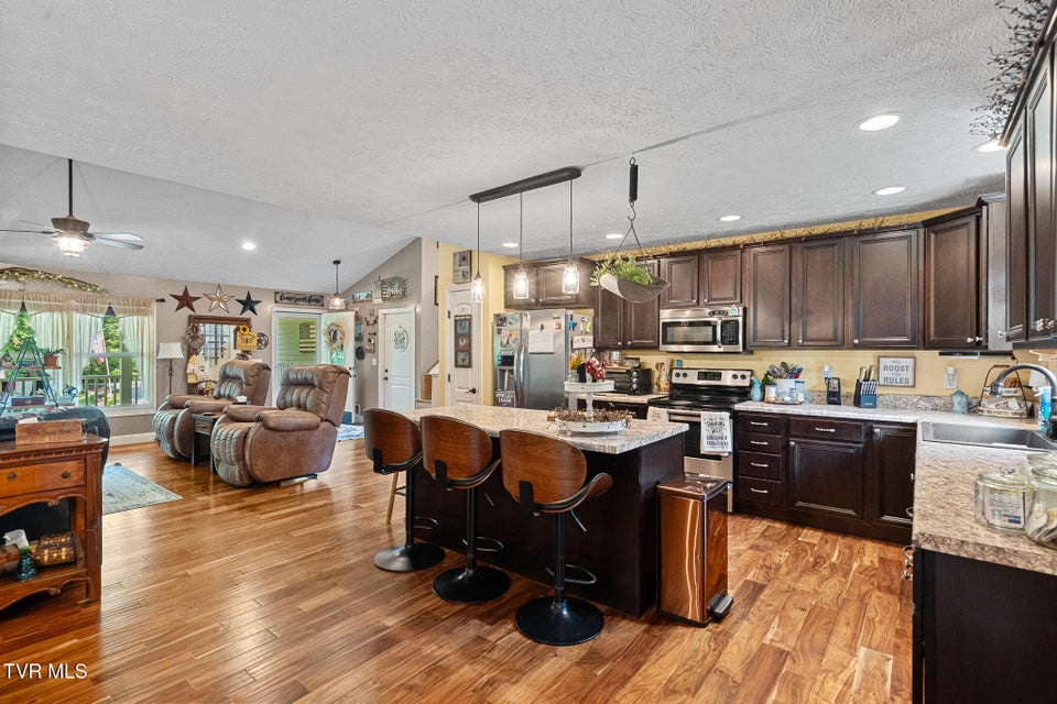 Photo #19: 335 Wisecarver Road