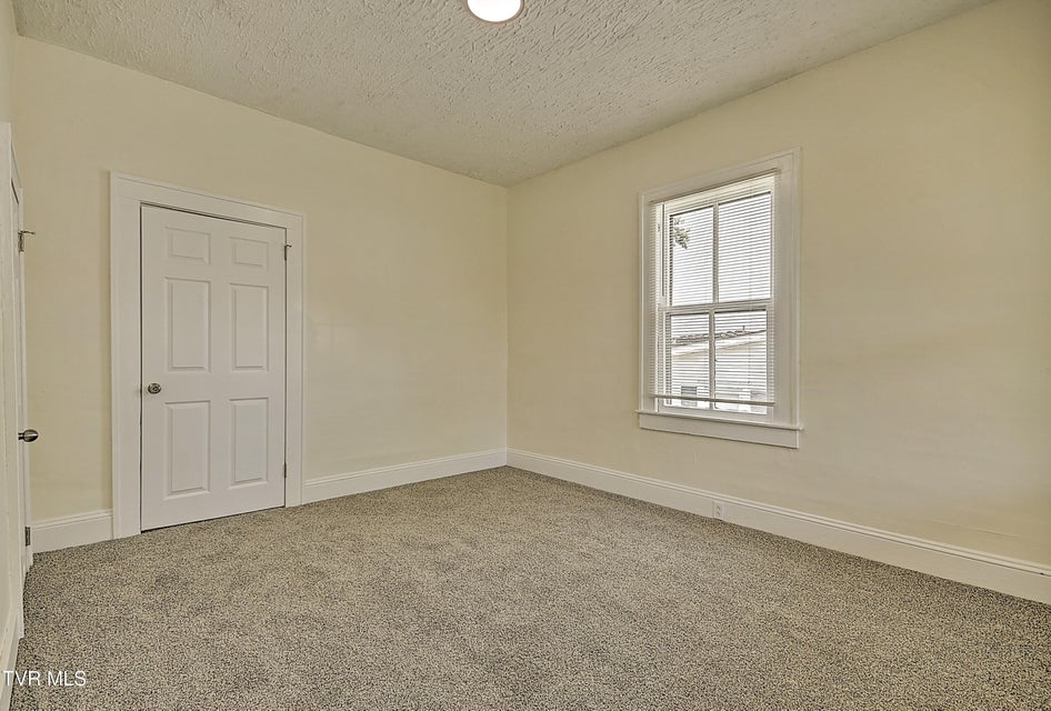 Photo #26: 908 Afton Street