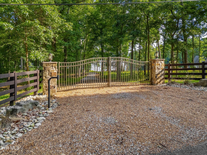 Photo #25: 463 Heather Brook Drive