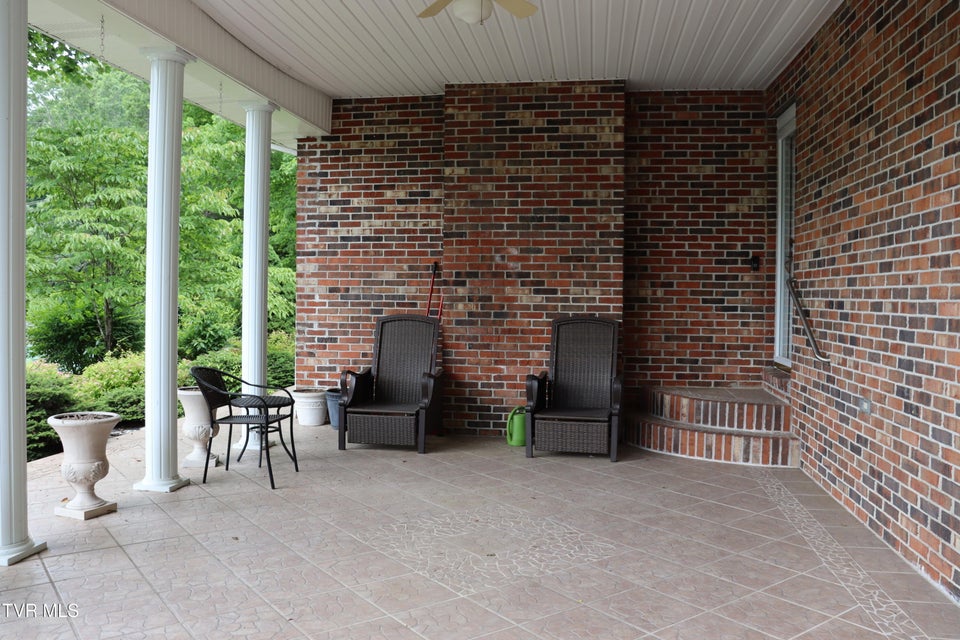 Photo #7: 501 King Street
