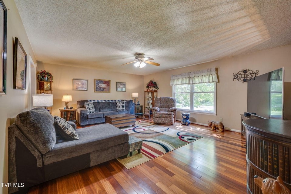 Photo #6: 609 Scioto Road