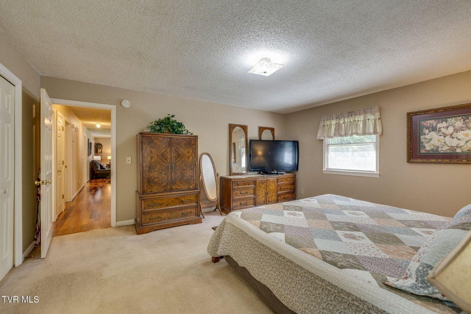 Photo #16: 609 Scioto Road