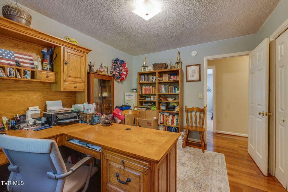 Photo #25: 609 Scioto Road