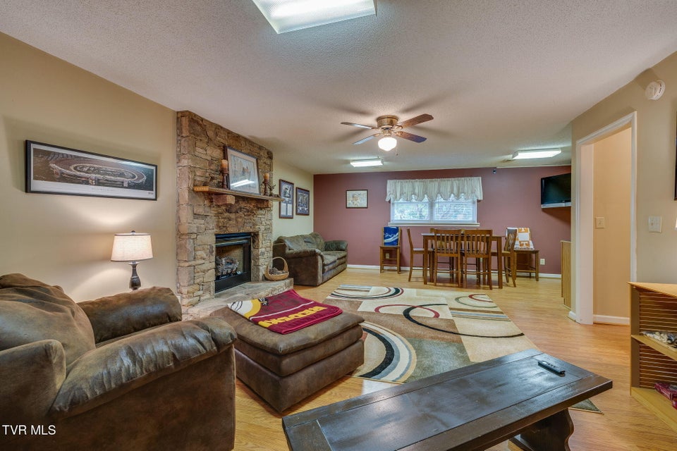 Photo #28: 609 Scioto Road