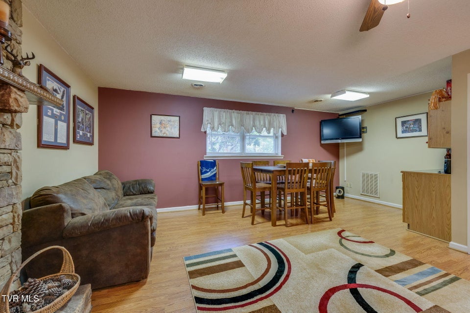 Photo #29: 609 Scioto Road