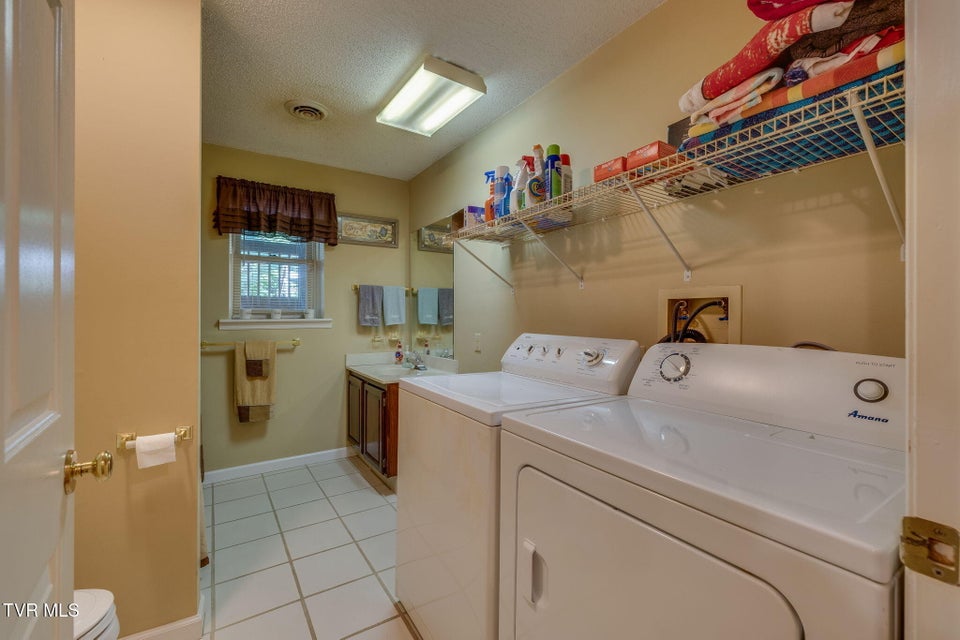 Photo #34: 609 Scioto Road