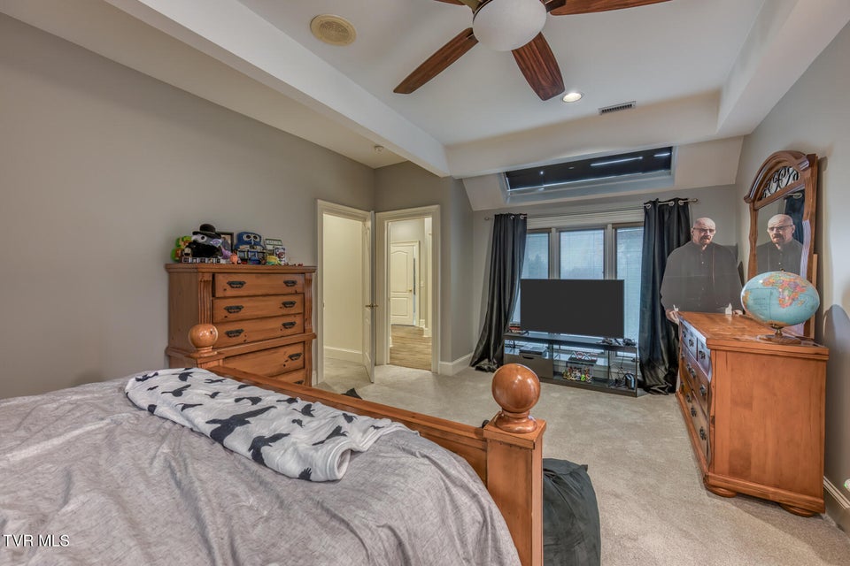 Photo #46: 1009 Gloucester Court