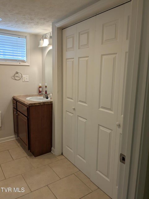 Photo #33: 1319 5th Street