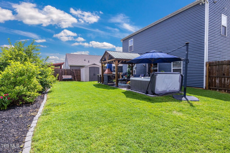 Photo #25: 1058 Raccoon Lane