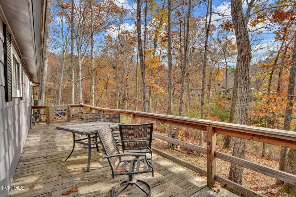 Photo #14: 929 Black Alder Lane