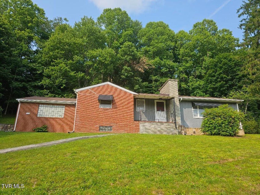 Photo #3: 919 Coeburn Road