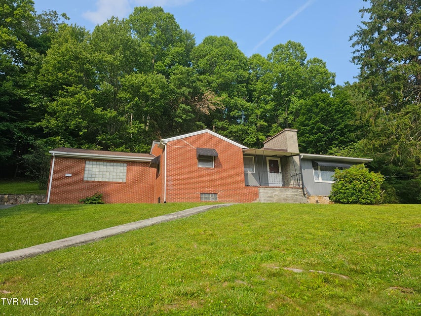 Photo #4: 919 Coeburn Road