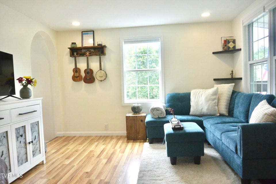 Photo #8: 1701 Daytona Court