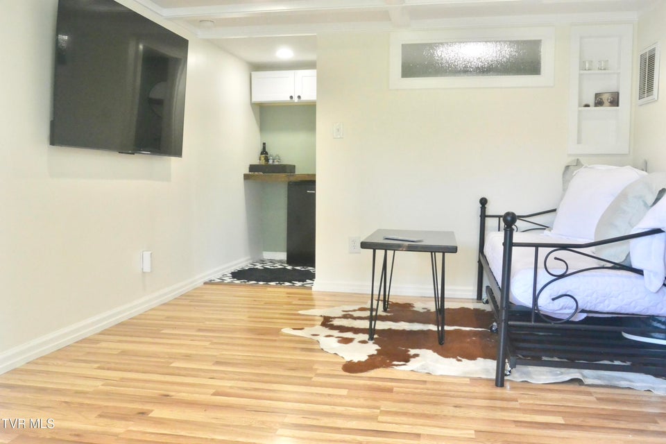 Photo #30: 1701 Daytona Court