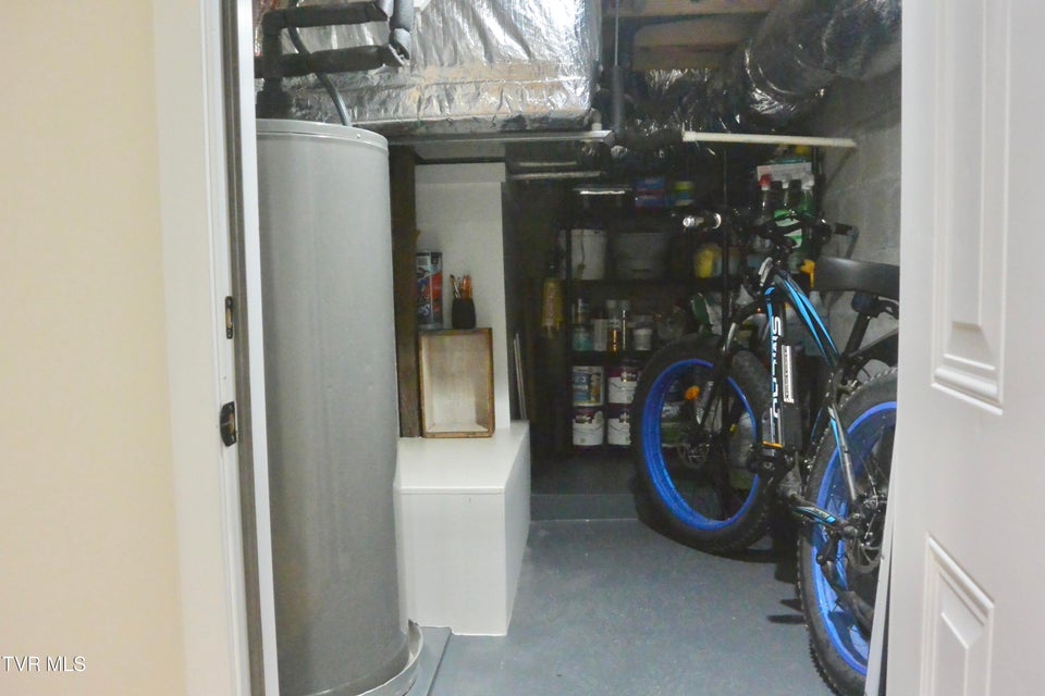 Photo #41: 1701 Daytona Court