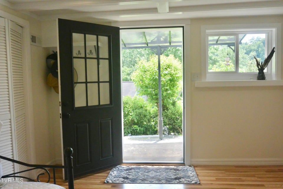 Photo #33: 1701 Daytona Court