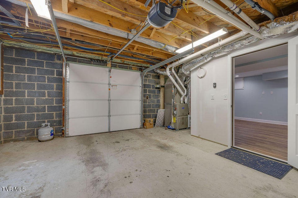 Photo #42: 506 10th Avenue