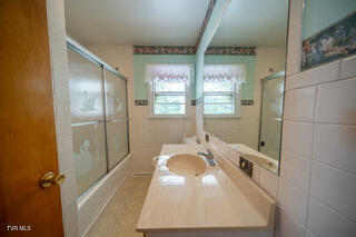 Photo #27: 320 Greenway Drive