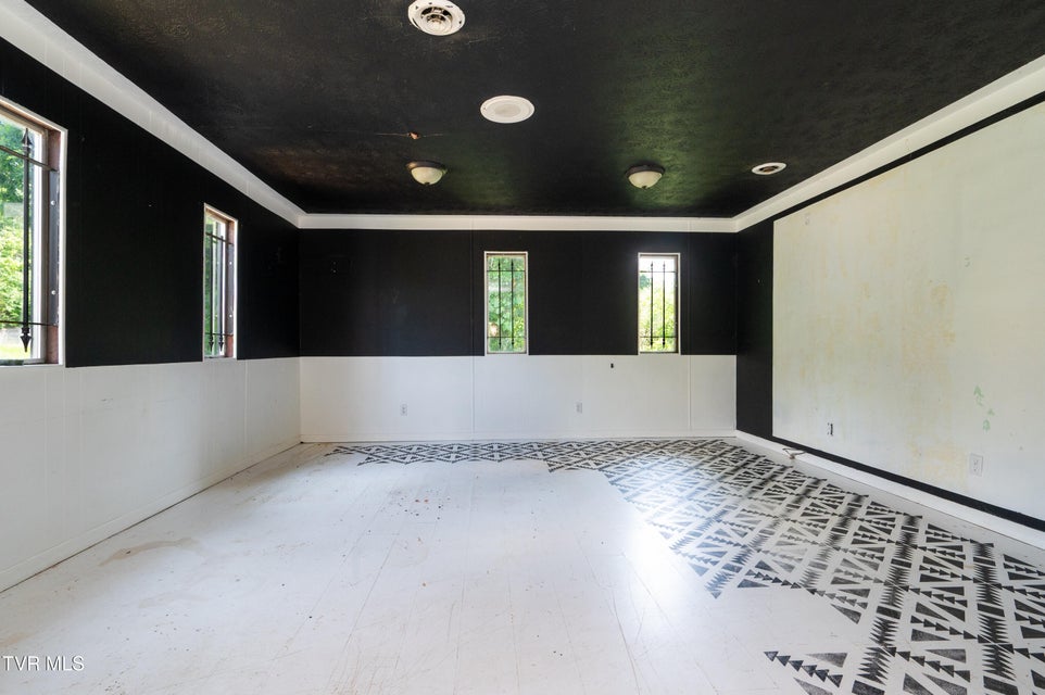 Photo #5: 1136 Wilcox Drive