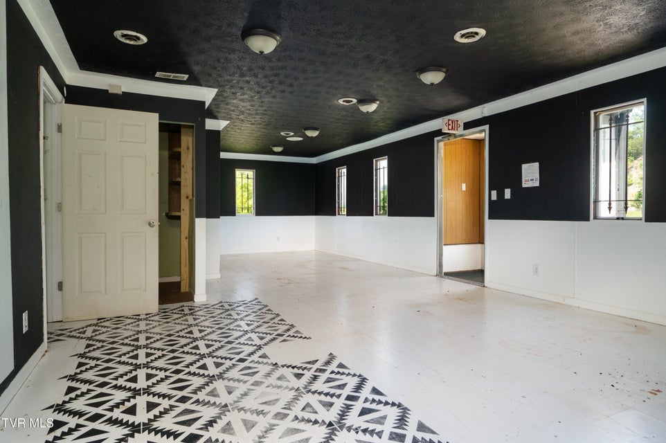 Photo #7: 1136 Wilcox Drive