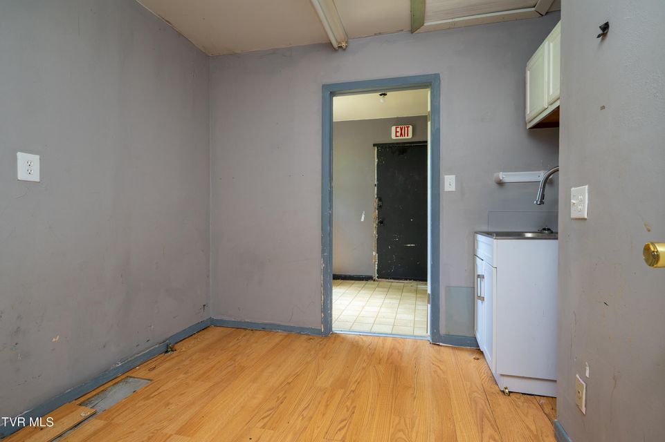 Photo #14: 1136 Wilcox Drive
