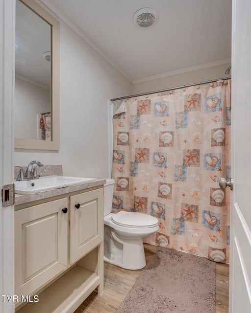 Photo #18: 2533 Sullivan Gardens Parkway