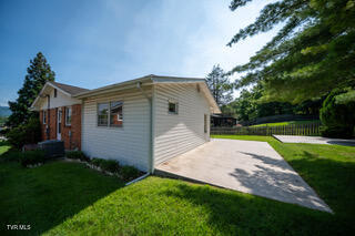 Photo #4: 320 Greenway Drive