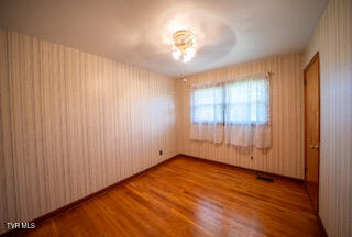 Photo #24: 320 Greenway Drive