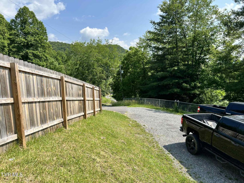 Photo #4: 692 Hamner Avenue