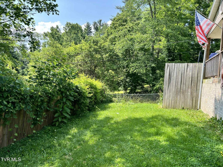 Photo #26: 692 Hamner Avenue