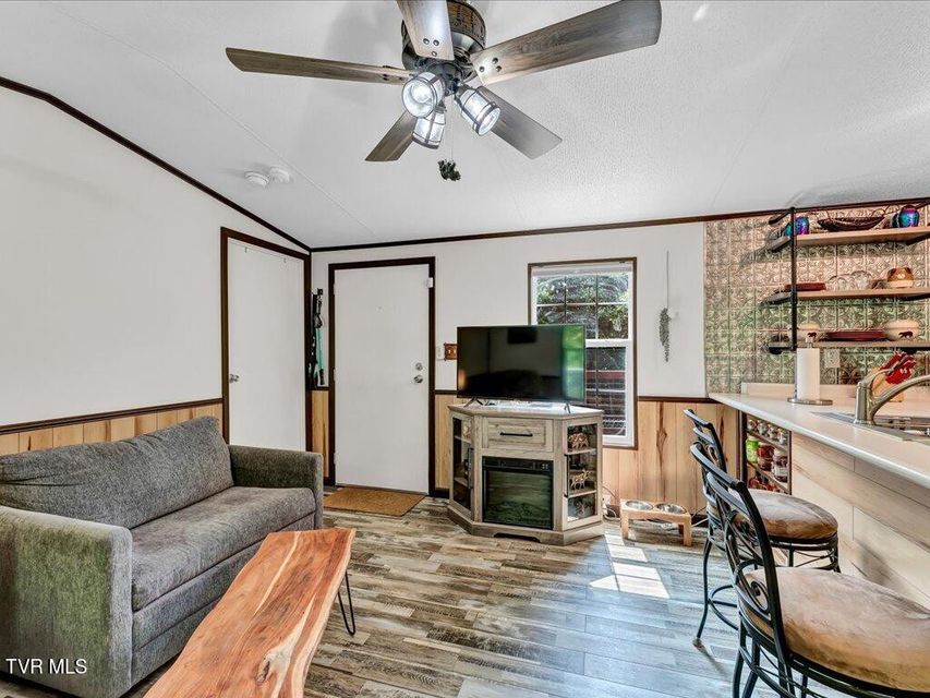 Photo #8: 2199 Stoneview Way