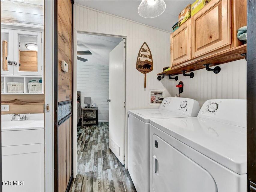 Photo #13: 2199 Stoneview Way