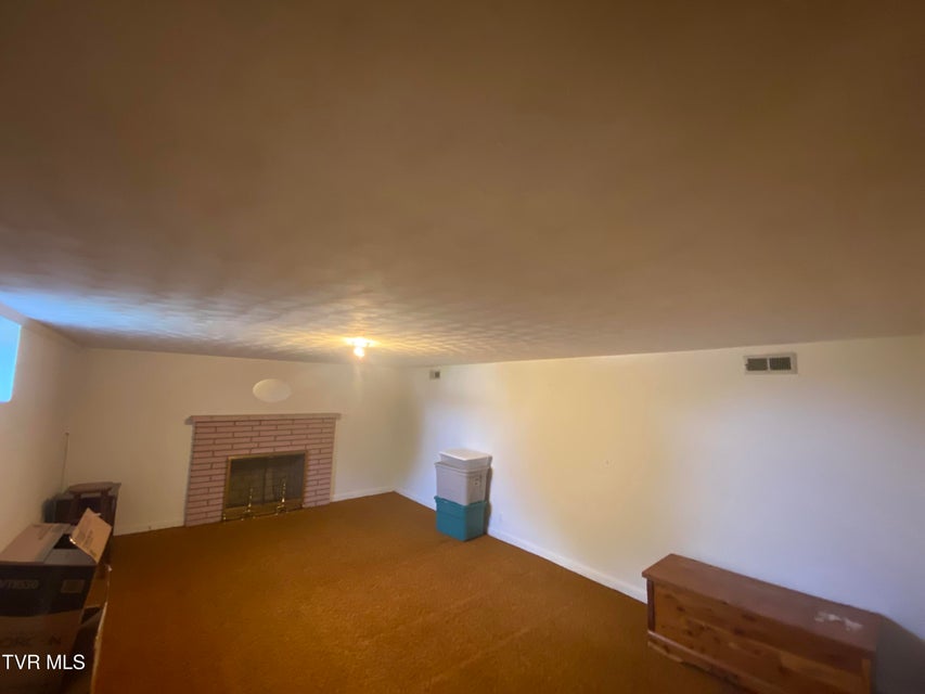 Photo #38: 333 Broyles Avenue