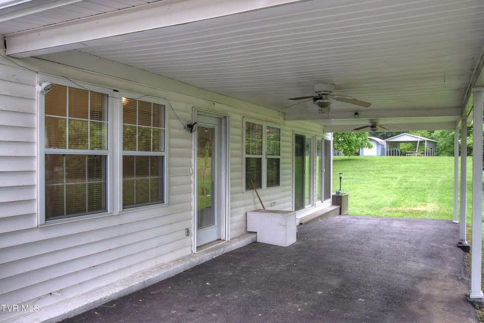 Photo #5: 512 Old Airport Road