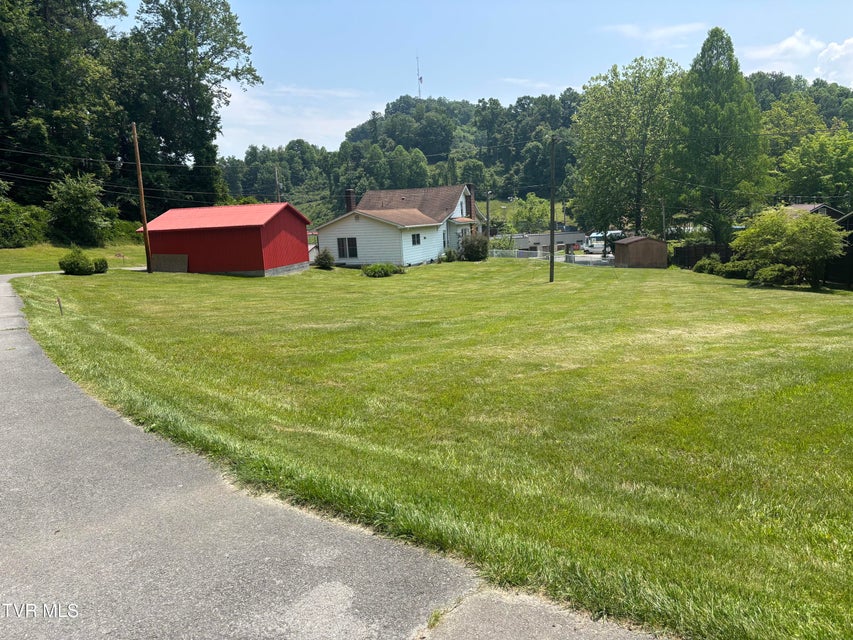 Photo #7: 139 Oak Dale Drive