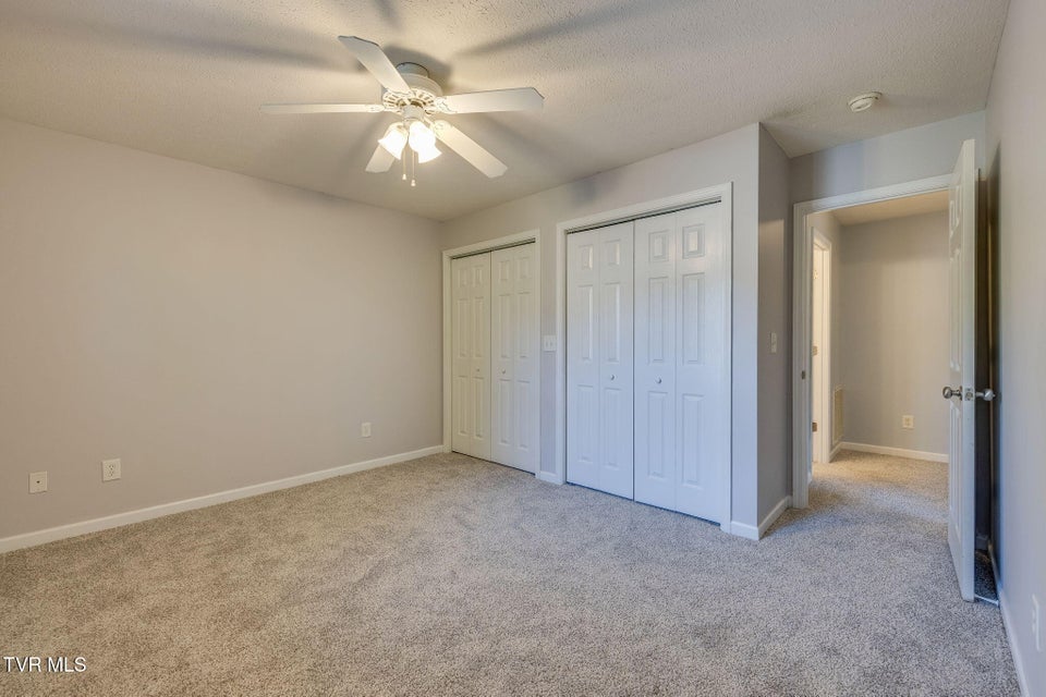 Photo #19: 506 Pilgrim Court