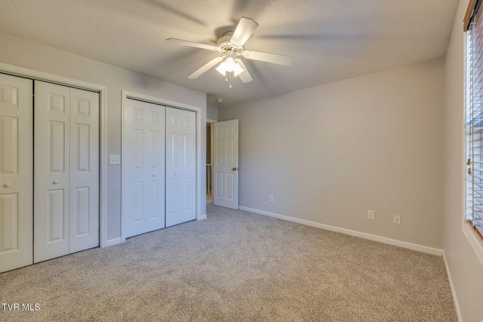 Photo #20: 506 Pilgrim Court