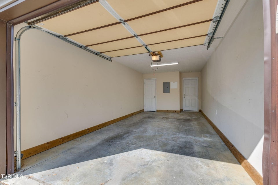 Photo #22: 506 Pilgrim Court