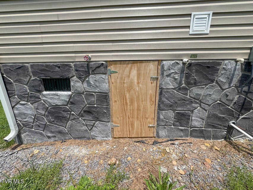 Photo #52: 310 Laws Rd Road