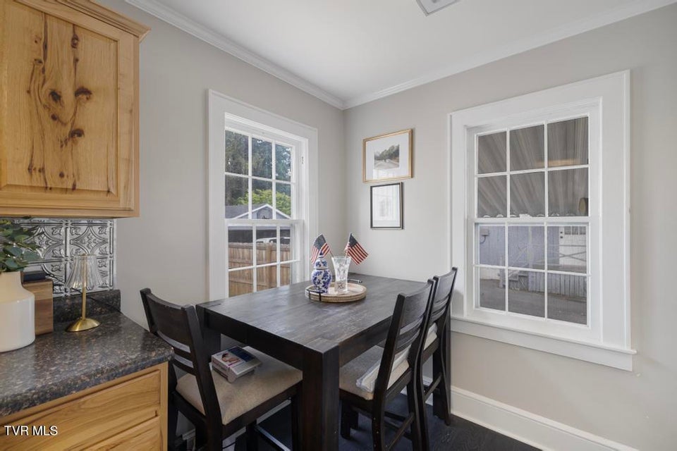 Photo #23: 310 E Street