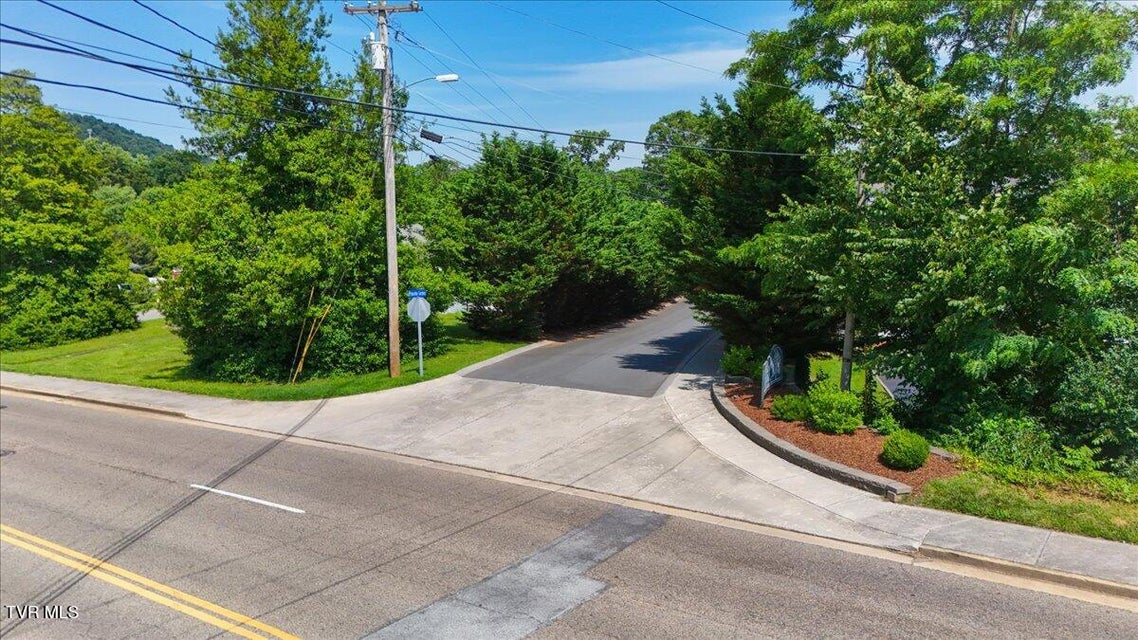 Photo #42: 379 Princeton Gardens Drive