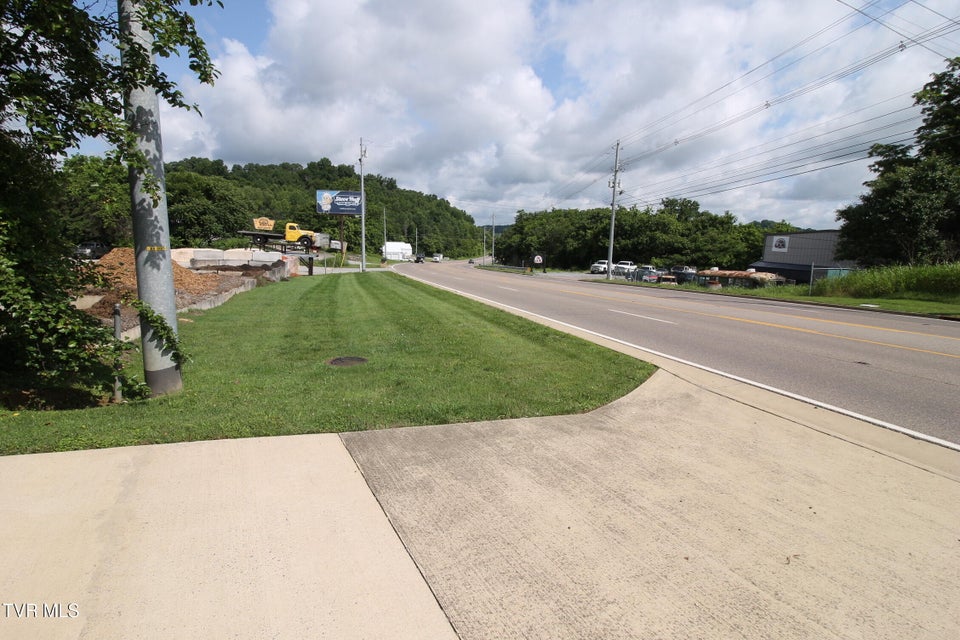 Photo #4: 000 Kingsport Highway