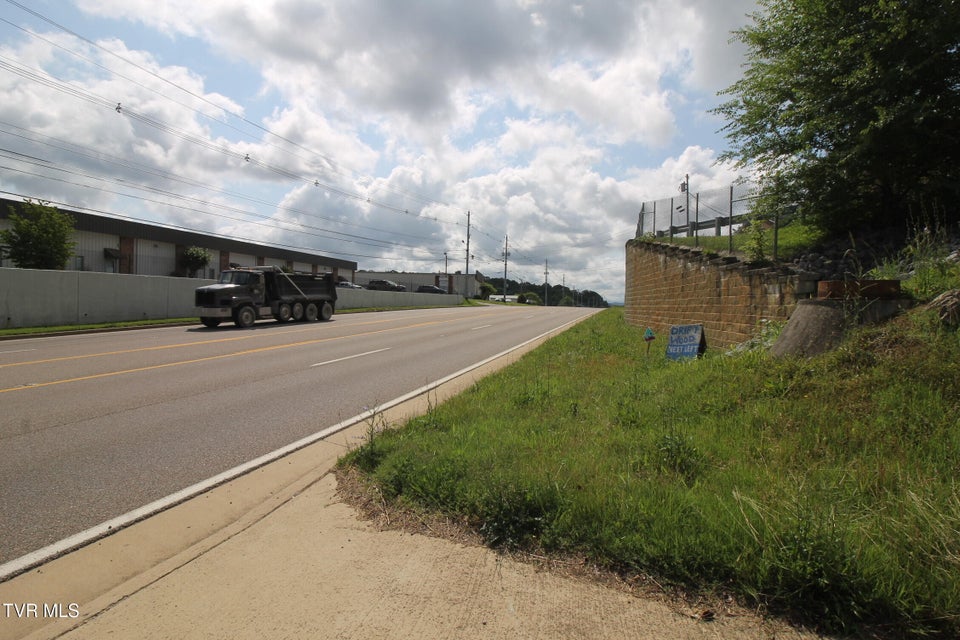 Photo #5: 000 Kingsport Highway