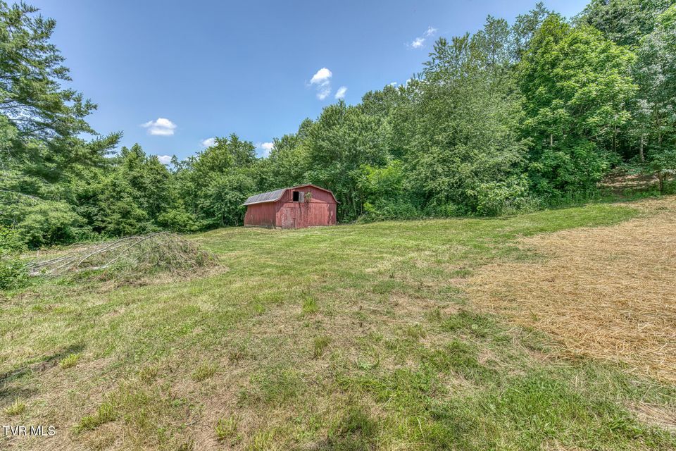 Photo #7: 963 Church Road