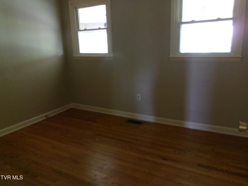 Photo #10: 903 Charlem Court