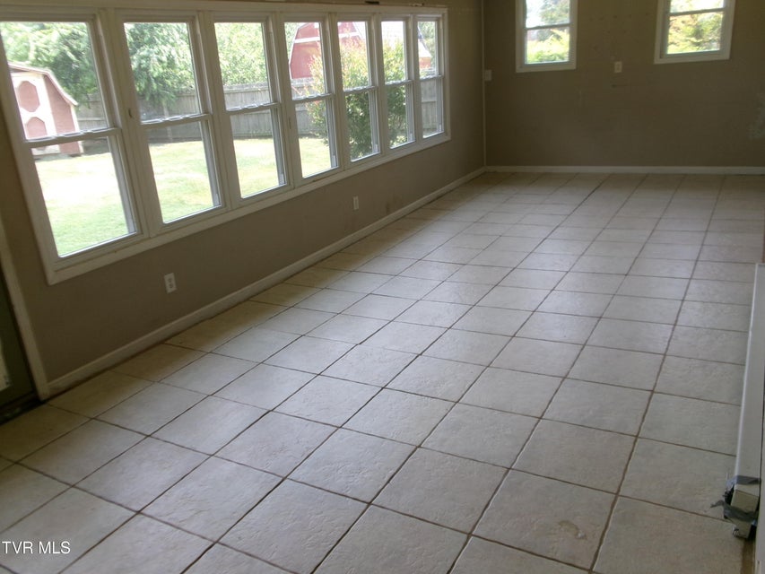 Photo #13: 903 Charlem Court