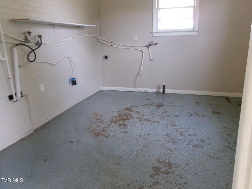 Photo #14: 903 Charlem Court