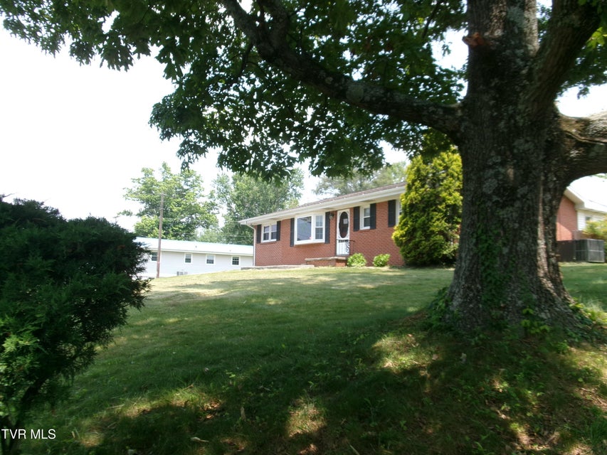 Photo #4: 903 Charlem Court