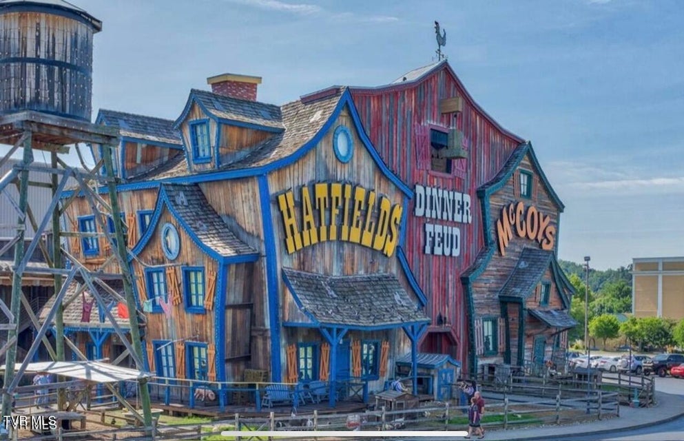 Photo #48: 817 String Run Way 