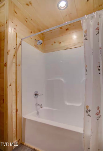 Photo #31: 817 String Run Way 